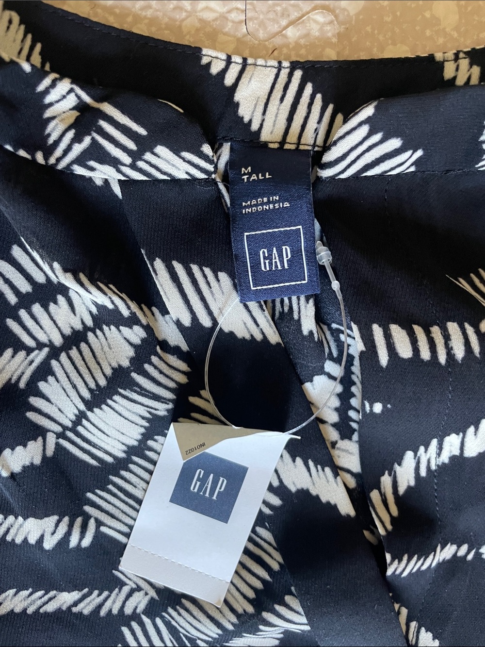 GAP Black and White Patterned Sleeveless Dress Fully Lined Size Medium Tall NWT - Picture 3 of 8